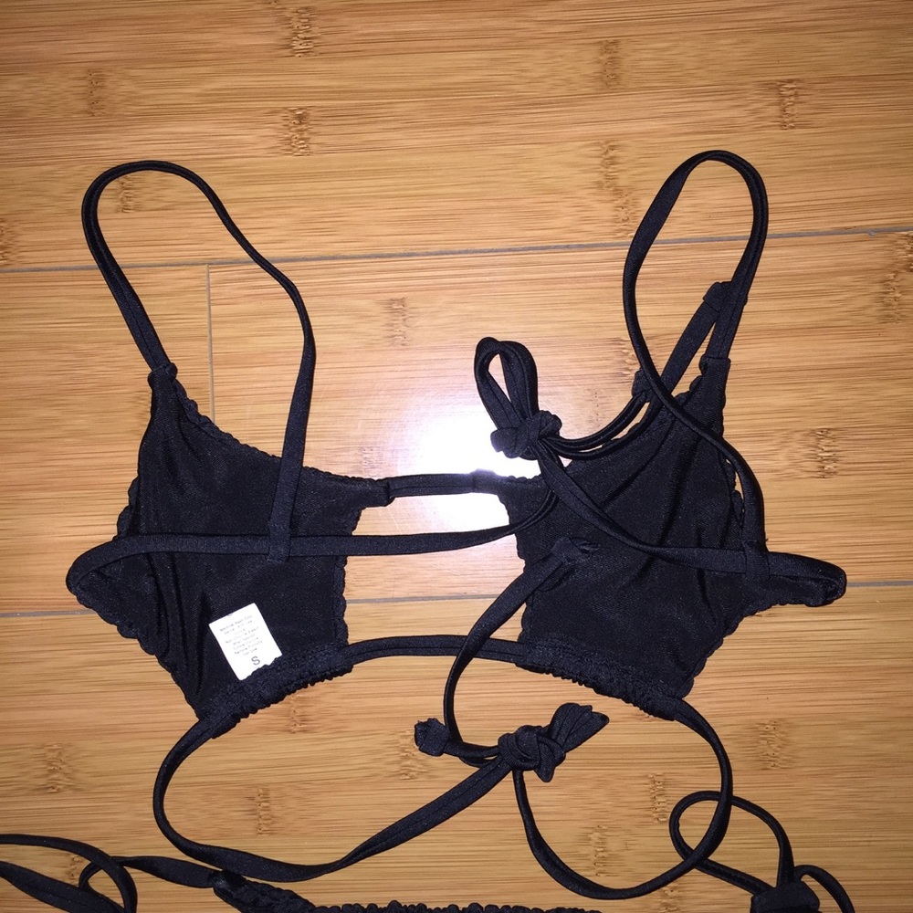 Bikini Set - Picture 6 of 7